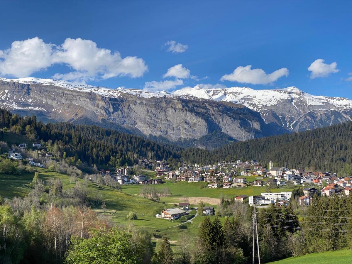 Moderne Ferienwohnung In Laax - Modern Apartment In Лакс Екстер'єр фото